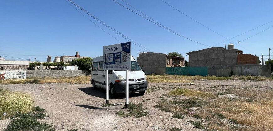 Maipú esquina Emilio Frey